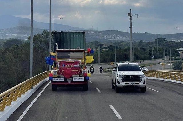 PASO PUENTE ATANASIO GIRARDOT